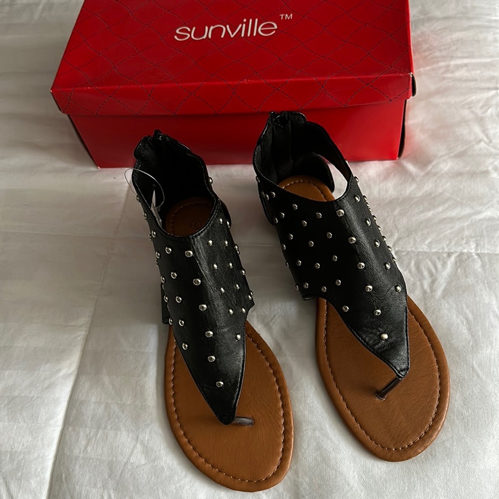 Black Sandals